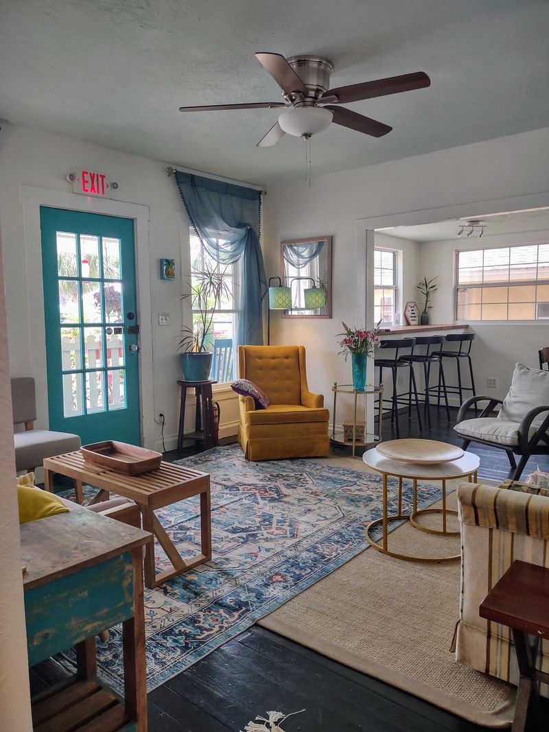 Co-working cottage workspace